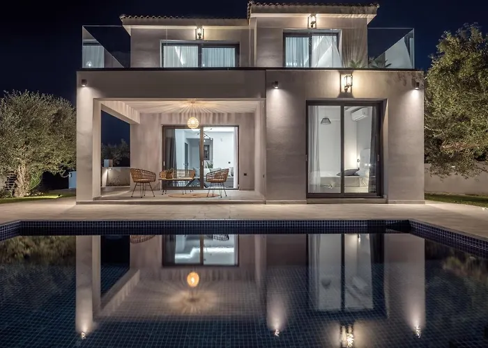 Villa Kapodistria Luxury - Serene Escape In A Scenic, Secluded Location, By Zantewize *