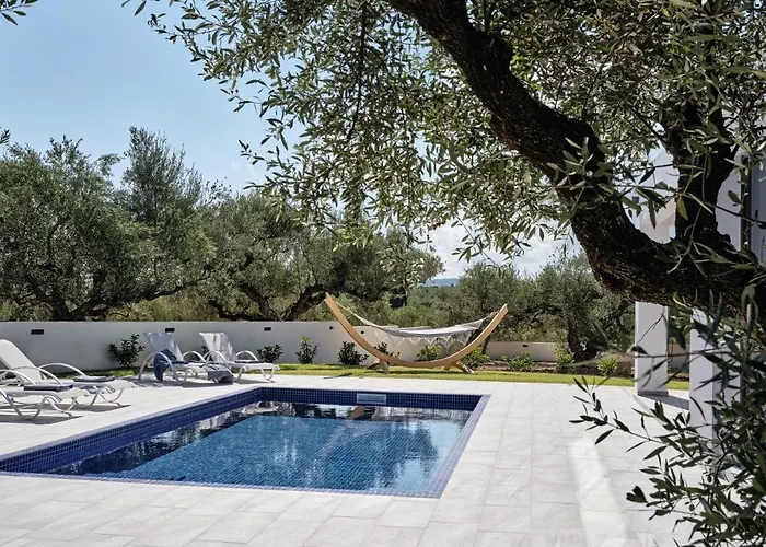 Kapodistria Luxury - Serene Escape In A Scenic, Secluded Location, By Zantewize Villa