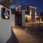 Villa Kapodistria Luxury - 3-bedroom With Private Pool, By Zantewize *