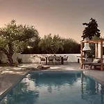 Kapodistria Luxury - 3-bedroom With Private Pool, By Zantewize * Plános