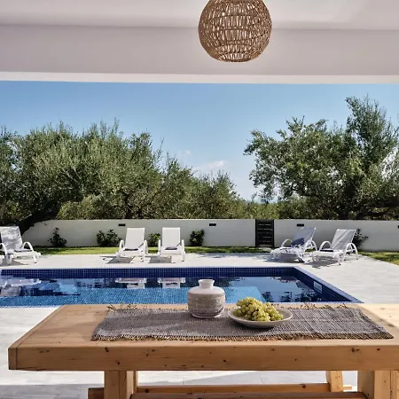 Villa Kapodistria Luxury - Serene Escape In A Scenic, Secluded Location, By Zantewize *