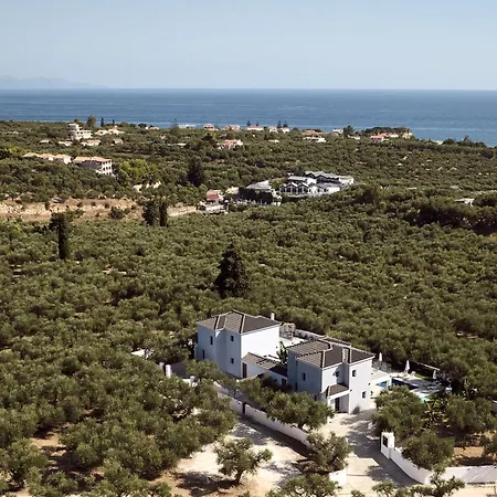 Kapodistria Luxury - Serene Escape In A Scenic, Secluded Location, By Zantewize Plános