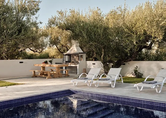 Kapodistria Luxury - Serene Escape In A Scenic, Secluded Location, By Zantewize Plános