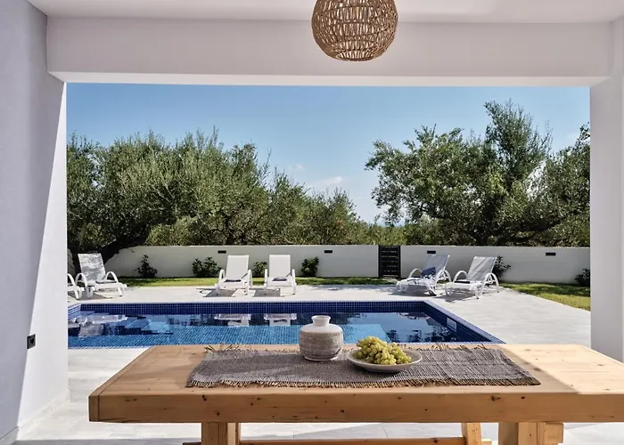 ヴィラ Kapodistria Luxury - Serene Escape In A Scenic, Secluded Location, By Zantewize *