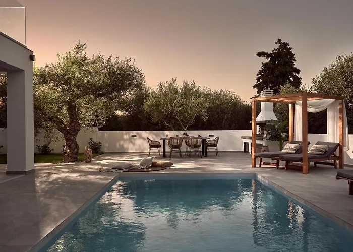 Kapodistria Luxury - Serene Escape In A Scenic, Secluded Location, By Zantewize * Plános