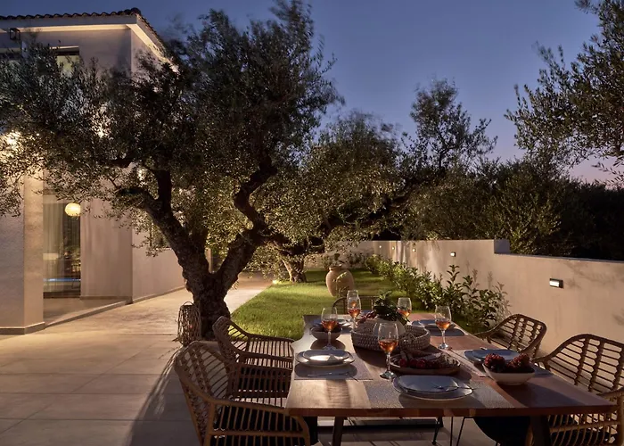 ヴィラ Kapodistria Luxury - Serene Escape In A Scenic, Secluded Location, By Zantewize *
