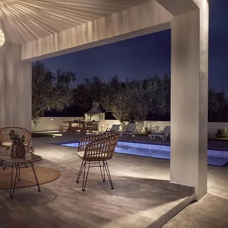 Kapodistria Luxury - 3-bedroom With Private Pool, By Zantewize ヴィラ