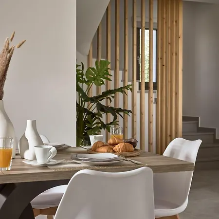 Kapodistria Luxury - 3-bedroom With Private Pool, By Zantewize